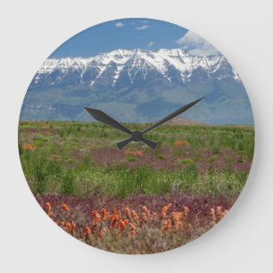 Utah, USA. Timpanogos erhebt sich oben Große Wanduhr