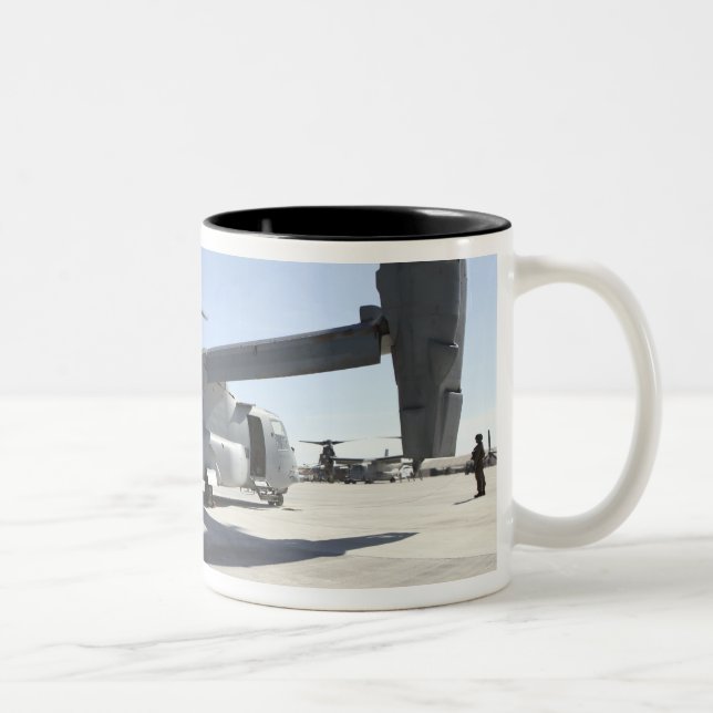 V-22 Osprey Tiltrotor Flugzeug 2 Zweifarbige Tasse (Rechts)