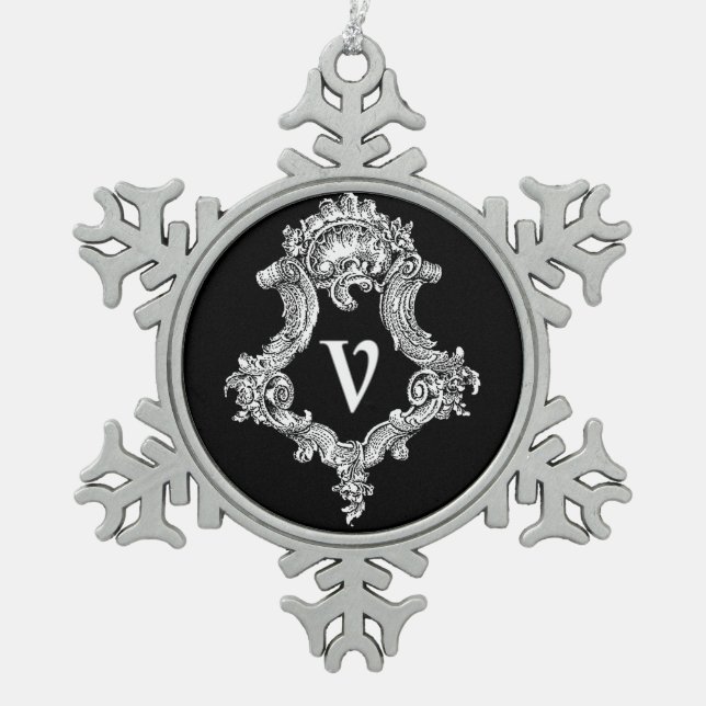 V Monogramm Erstverzierung Schneeflocken Zinn-Ornament (Vorderseite)