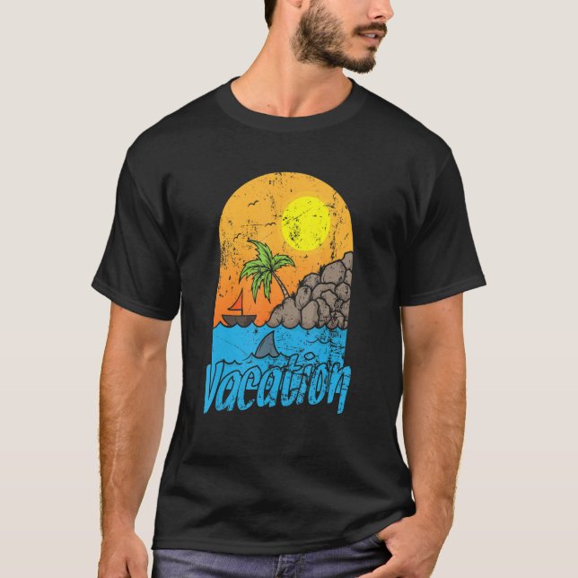 Vacation Summer Sun and Beach T-Shirt (Vorderseite)