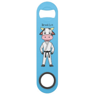 Vache mignonne en combinaison kung fu