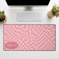 Vague Rétro : Motif Moderne de Damier Rose Ondulé