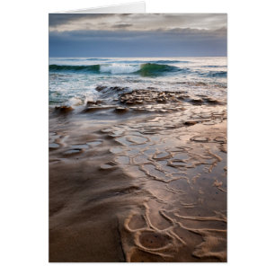 Vague se brisant sur la plage, Californie