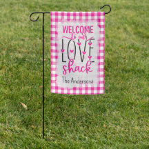 Valentinas Liebe Shack Garden Flag
