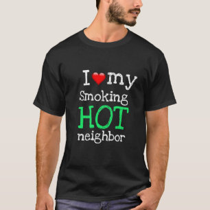 Valentinas lustige Neuheit beim RAUCHEN-HOT-NACHBA T-Shirt