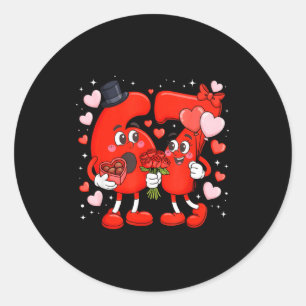 Valentine 67 Meme Lustig Sechs Sieben Liebesherzen Runder Aufkleber