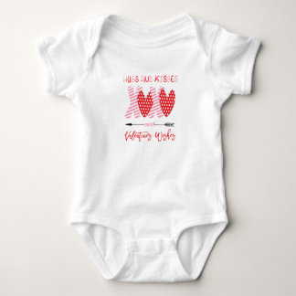 Valentine Baby Clothes | XOXO Hugs and Kisses Cute Strampler