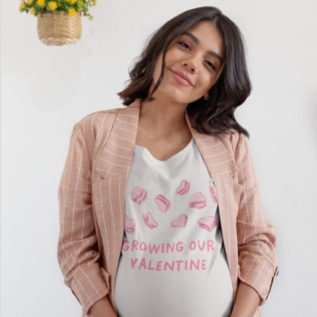 Valentine Baby Schwangerschaft T-Shirt (Von Creator hochgeladen)