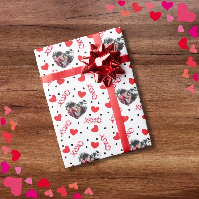 Valentine Custom Foto Liebe Herz xoxo auf weiß Geschenkpapier (Von Creator hochgeladen)