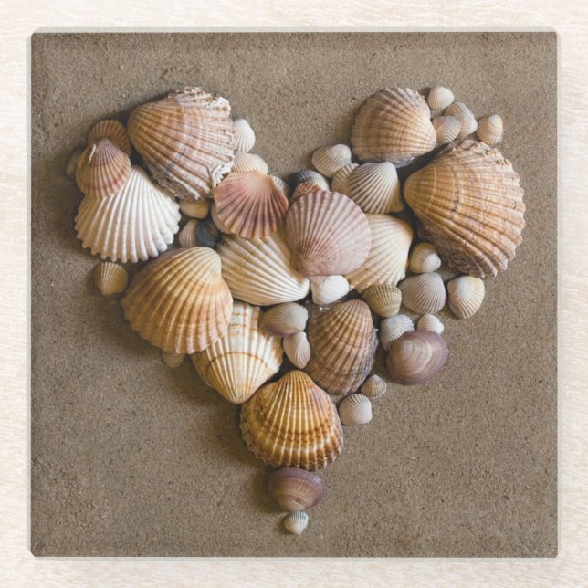 Valentine-Herz gemacht mit Muscheln Glasuntersetzer (Vorderseite)