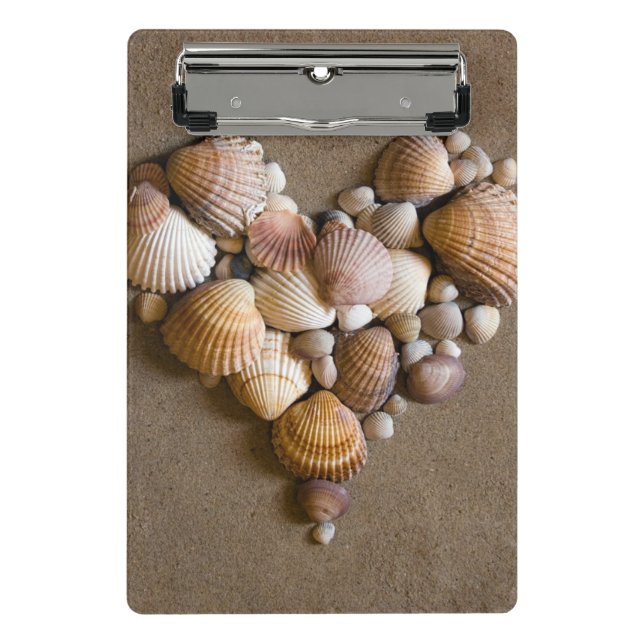 Valentine-Herz gemacht mit Muscheln Mini Klemmbrett (Vorderseite)
