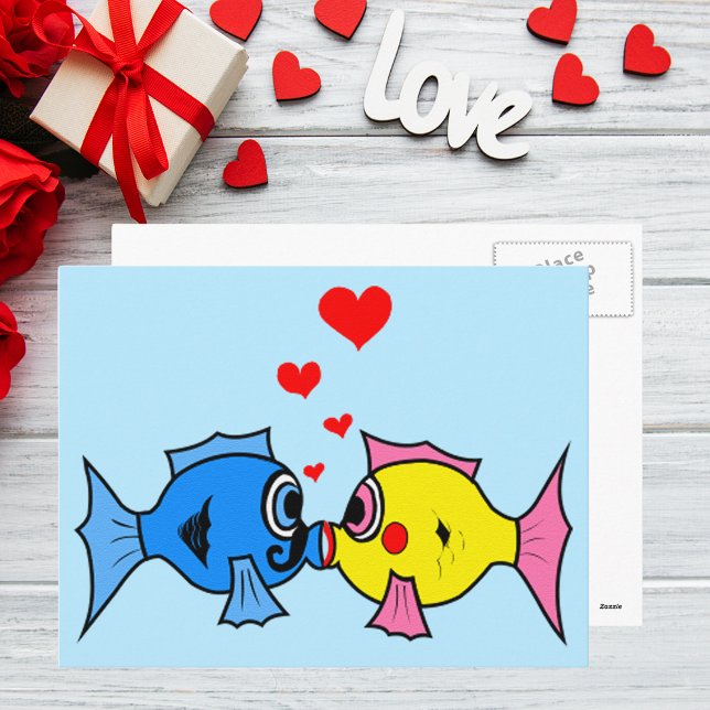Valentine Kissing Fisch in Liebe Postkarte (Valentine Kissing Fish in Love Postcard)