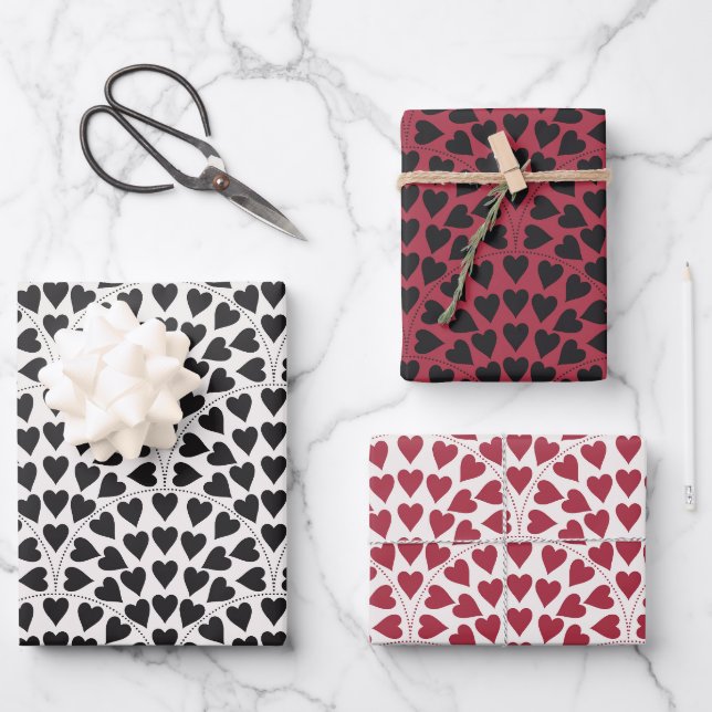Valentine love heart scallop black red & white  geschenkpapier set (Vorderseite)