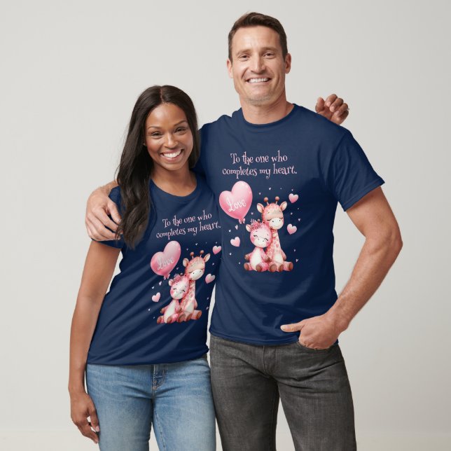 Valentine Niedlich Giraffe Paar mit Liebe Ballon T-Shirt (Unisex)