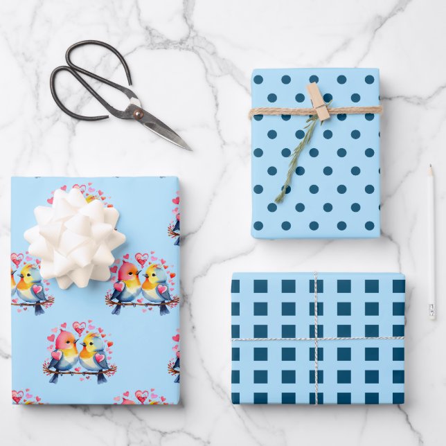 Valentine niedliche Vögel dotieren quadratisches M Geschenkpapier Set (Vorderseite)