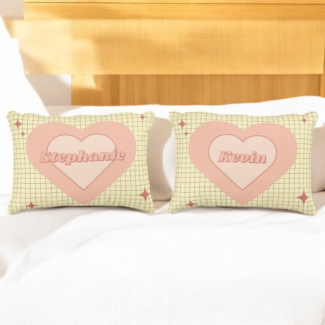 Valentine Pink Heart Creme Checkered Couple Gift Dekokissen (Von Creator hochgeladen)