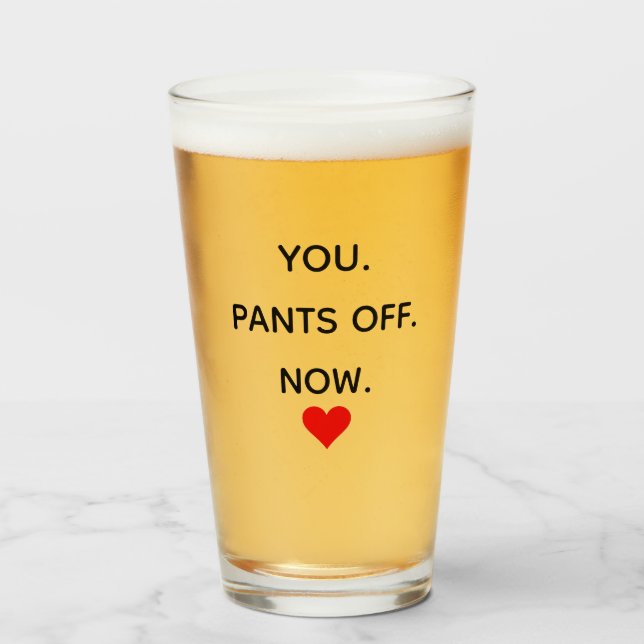 Valentinegeschenke, lustiges halbes Liter des Glas (Vorne (Gefüllt))