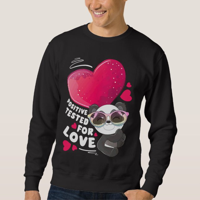 Valentine's day panda with heart sweatshirt (Vorderseite)