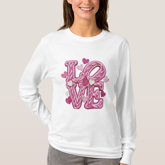 Valentine's Faux Latch Hook - Love T-Shirt (Vorderseite)
