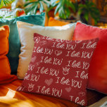 Valentine's Thema Red White I Liebe You Pattern Kissen<br><div class="desc">Inspiriert vom Valentinstag präsentiert dieses Design reizende,  von Hand gezeichnet Herzen und den mitreißenden Satz "I Liebe you" in wunderschön handgeschriebener Typografie. Dieses nahtlose Muster ist perfekt geeignet,  um jedem Anlass eine romantische Touch hinzuzufügen.</div>