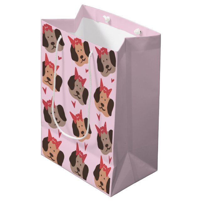 Valentines Welpen mit Bows Herzmuster Mittlere Geschenktüte (Vorderseite Schrägansicht)