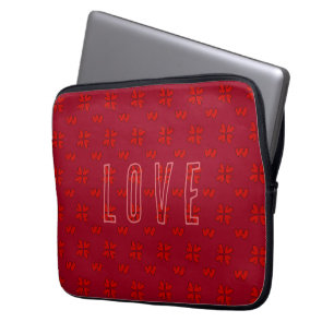Valentinins rotes Herz auf der roten Liebe Laptopschutzhülle