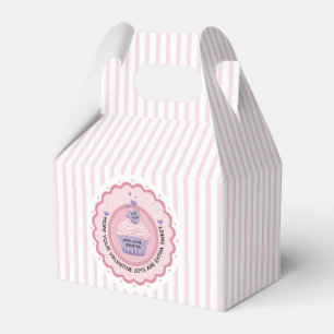 Valentins- Cupcake mit rosa Streifen Geschenkschachtel