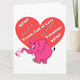 Valentins-Elefant hat einen Kofferraum voller Lieb Karte