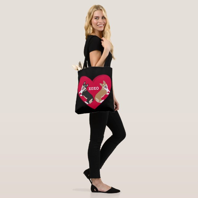 Valentinstag Corgi XOXO Tasche (Am Model)