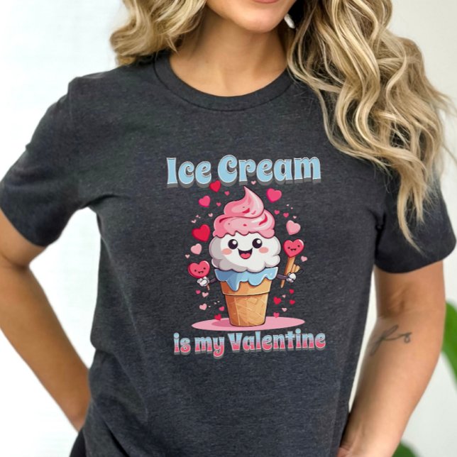 Valentinstag lustiger Kawaii-Eis-Kegel Tri-Blend Shirt (Von Creator hochgeladen)