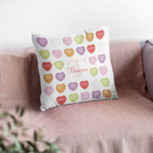 Valentinstag Monogram Niedlich Heart Candy Kissen