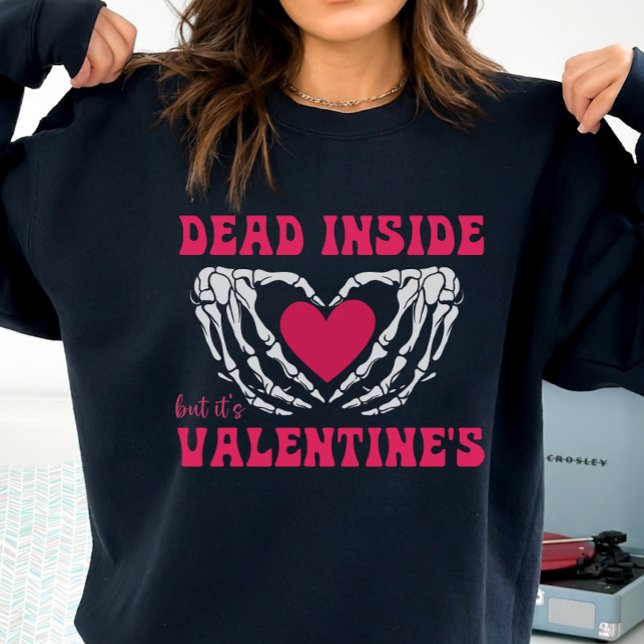 Valentinstag Skelett, Funny Gothic Valentine Sweatshirt (Von Creator hochgeladen)