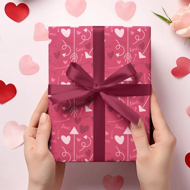 Valentinstag - Warme rosa Herzen und Pfeile Geschenkpapier (Von Creator hochgeladen)