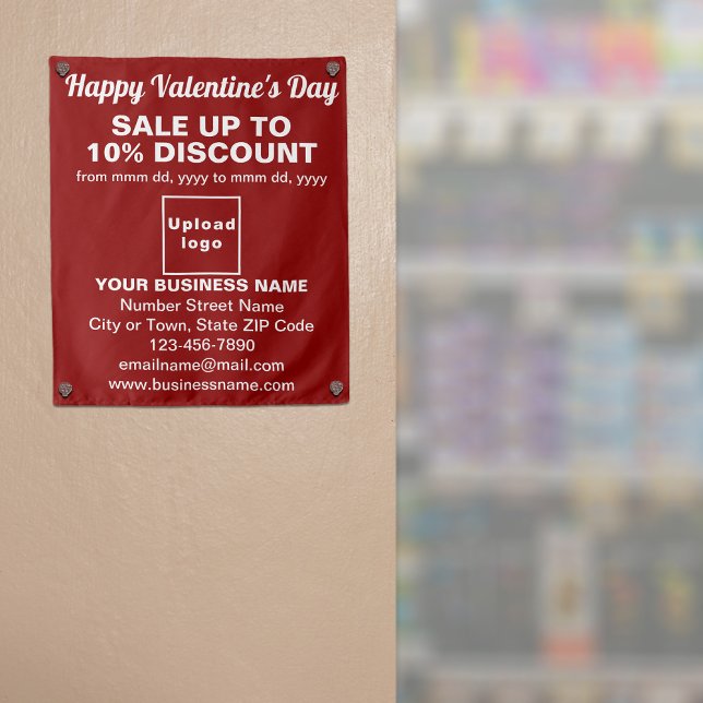 Valentinverkauf in der Wirtschaft Wandteppich (Business Valentine sale on red tapestry on store entrance. Signage to attract more customers.)