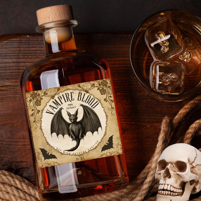 Vampirblut reiner Extrakt: Erhöhen Sie Ihr Hallowe Alkoholflaschenetikett (Von Creator hochgeladen)
