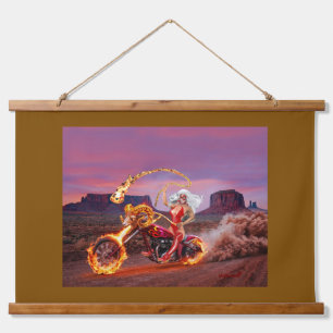 VAMPIRE-BIKER-REBELLINNEN WANDTEPPICH MIT HOLZRAHMEN