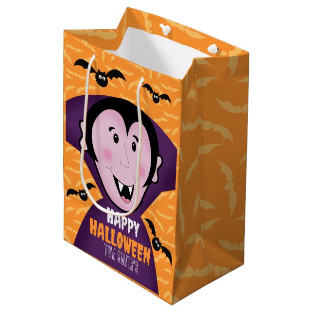 Vampire Dracula Bats Kinder Niedlich glückliches H Mittlere Geschenktüte (Vorderseite Schrägansicht)