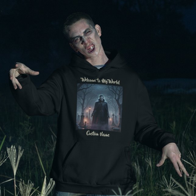 Vampire in Cemetary Hoodie (Von Creator hochgeladen)