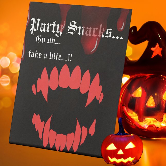 Vampires Halloween-Party Snacks Sockelschild (Vampires Bite Table Top Snack Sign)