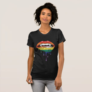 Vampirzähne tropfen von Regenbogenlippen Edgy Po T-Shirt