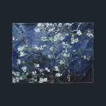 Van Gogh Almond Blossoms Midnight Blue Fleecedecke<br><div class="desc">Lassen Sie sich von der künstlerischen Schönheit der Mandelblüten von Vincent Van Gogh mit unserem dunkelblauen Hintergrundblanket verzaubern. Die ikonische Malerei nimmt eine faszinierende neue Dimension vor einem Hintergrund von reichen, dunklen, blauen Tönen. Ob als gemütlicher Wurf oder Bettüberwurf, diese Decke verleiht Ihrem Raum eine Touch von Eleganz und künstlerischer...</div>