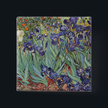 Van Gogh Irises Impressionist Painting Button<br><div class="desc">Vincent Van Gogh Irises auf Saint Remy - Ire von Vincent Van Gogh ist ein wunderbares impressionistisches Gemälde eines der Meister des Impressionismus aller Zeiten. Der Iris-Garten wirbelt mit Farben und Emotionen, während die lila Reize aus ihren blauen grünen Stielen und Blätter aufströmen. Im Hintergrund sind einige orangefarbene Blume im...</div>