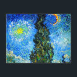 Van Gogh Road mit Cypress und Star Postkarte<br><div class="desc">Postkarte mit Vincent van Goghs Ölmalerei Road mit Cypress und Star (1890), auch bekannt als Country Road in Provence by Night. Die Leute laufen an einer Straße vorbei an einem schönen Zypressenbaum unter einem blauen Nachthimmel mit gelbem Mond und Sternen. Ein fantastisches Geschenk für die Fans von Post-Impressionismus und holländischer...</div>