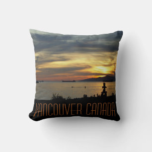Vancouver Souvenir Pillow Vancouver Seascape Kissen