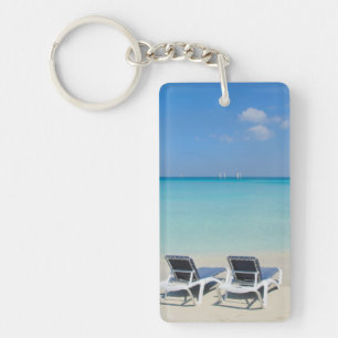 Varadero, Kuba. Sand- und Strandliegen Schlüsselanhänger