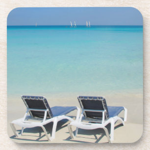 Varadero, Kuba. Sand und Strandliegen Untersetzer