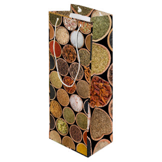 Various spices and food ingredients geschenktüte für weinflaschen