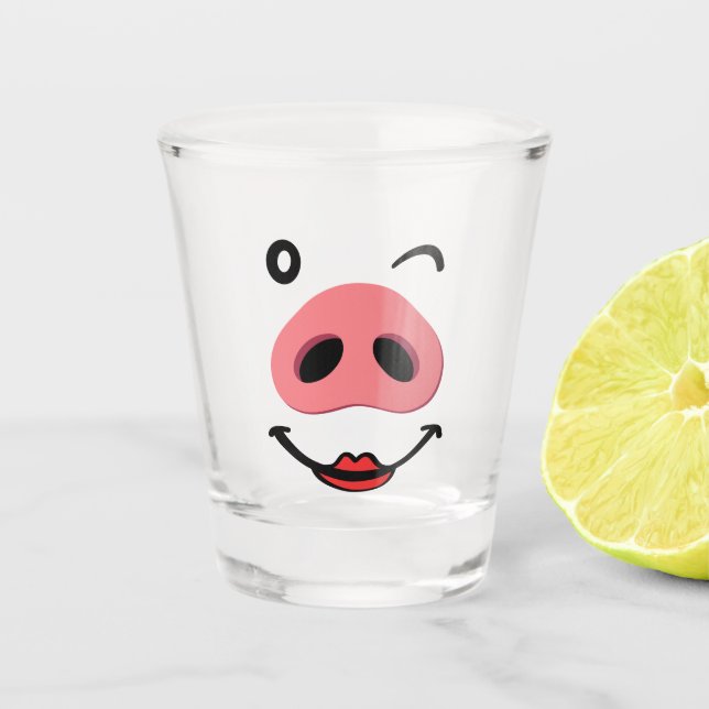 Varkensneus blij gezicht. Neus van een varken. Schnapsglas (Vorderseite)