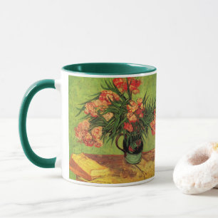 Vase mit Oleandern und Büchern von Vincent van Gog Tasse