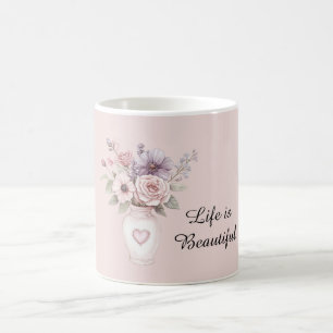 Vase mit rosa lila Blumen Kaffeetasse